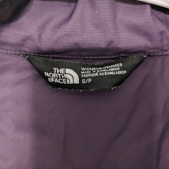 The North Face "Thermoball" Full Zip Puffer Jacket Size S in Eggplant w/ Silver - Picture 6 of 7